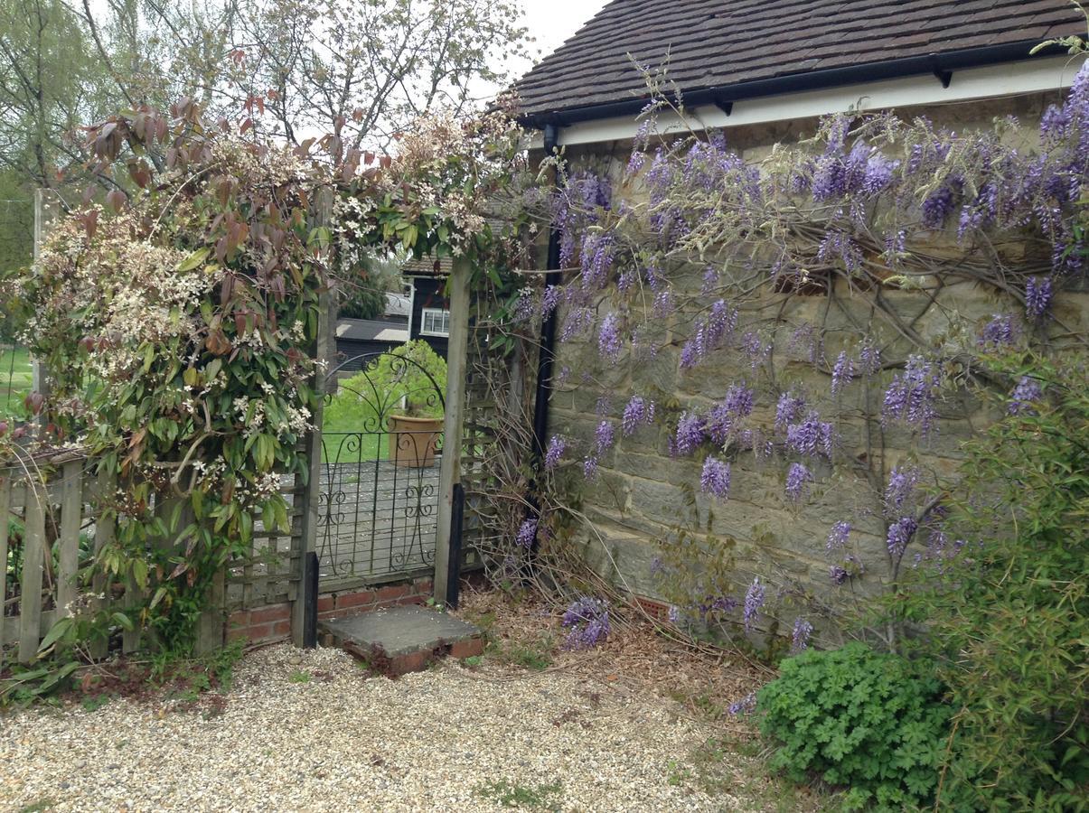 Little Tidebrook Farm Bed and Breakfast Wadhurst Εξωτερικό φωτογραφία